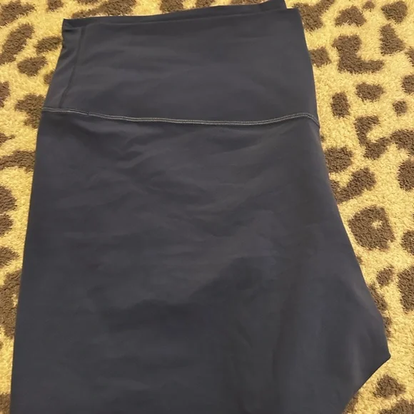 Lululemon periwinkle Blue align biker shorts - Picture 5 of 6